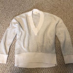 Urban outfitters women’s sweater